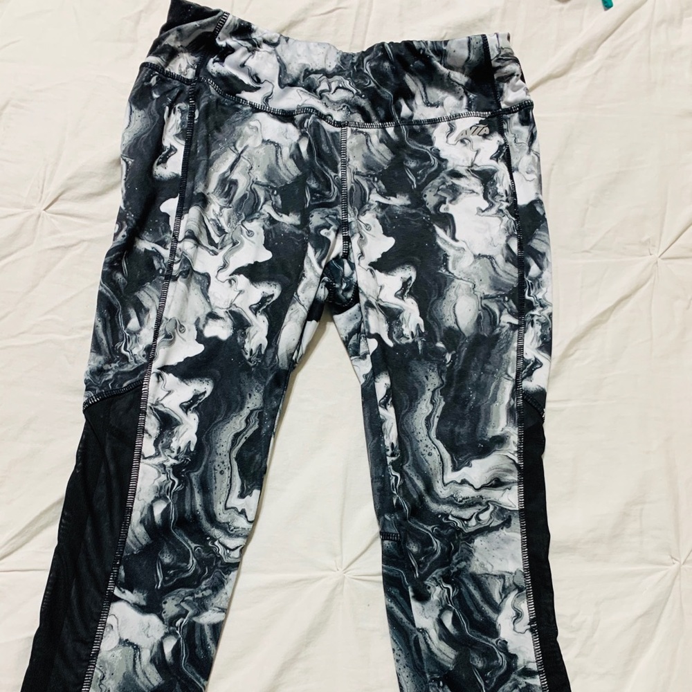 Workout pants